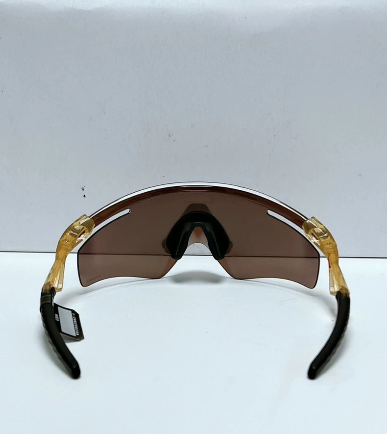 Oakley QNTM Kato OO9481D Sunglasses, Gold Frame, Gold Lenses