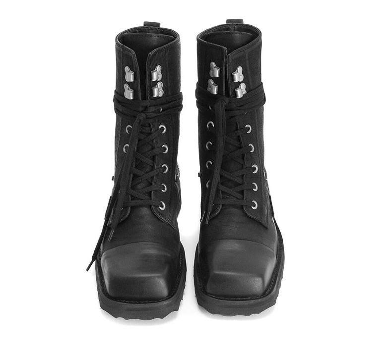Fluevog NEARLY NEW Carlton MK1 Donohue black lace-up boot w/ lace detail W8/M6