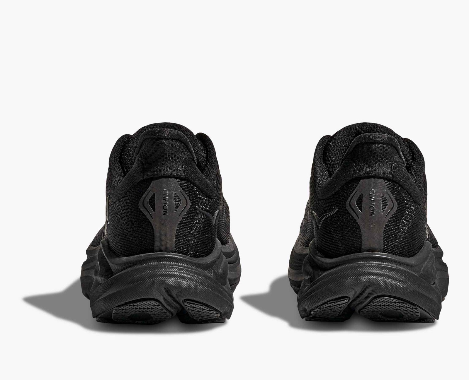 Hoka One One Women’s Clifton 10 Black / Black Running Shoe