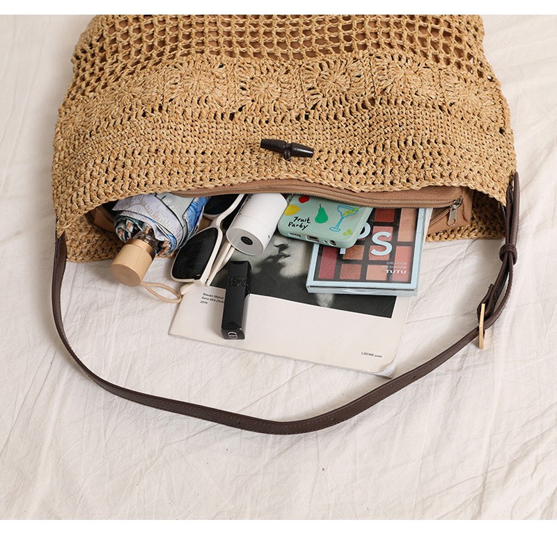 New Fashion Large Capacity Shoulder Tote Straw Bag Hollow Flower Woven Beach