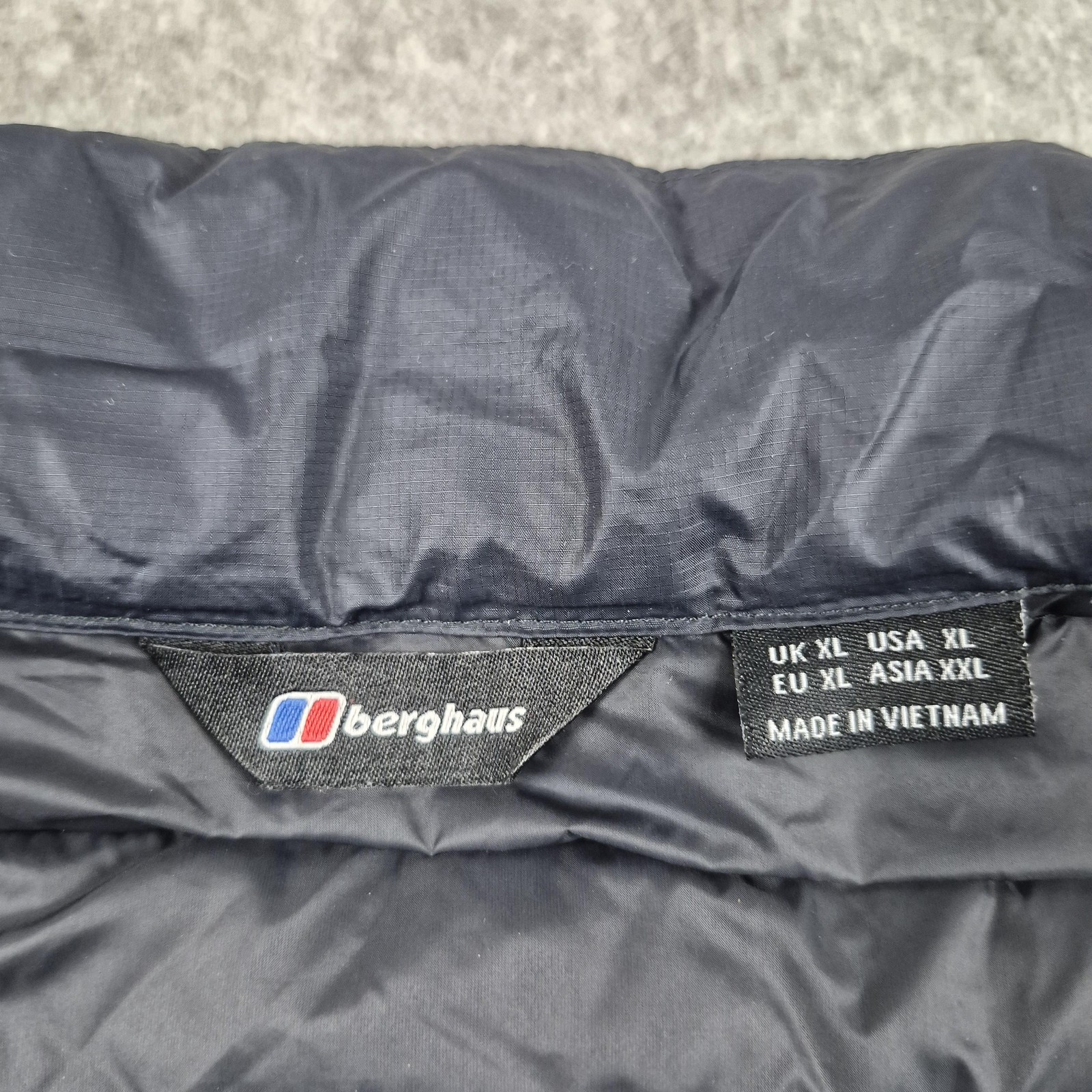 Berghaus Gilet Mens Extra Large Vaskye Black Hydroloft Pertex Quilted Vest