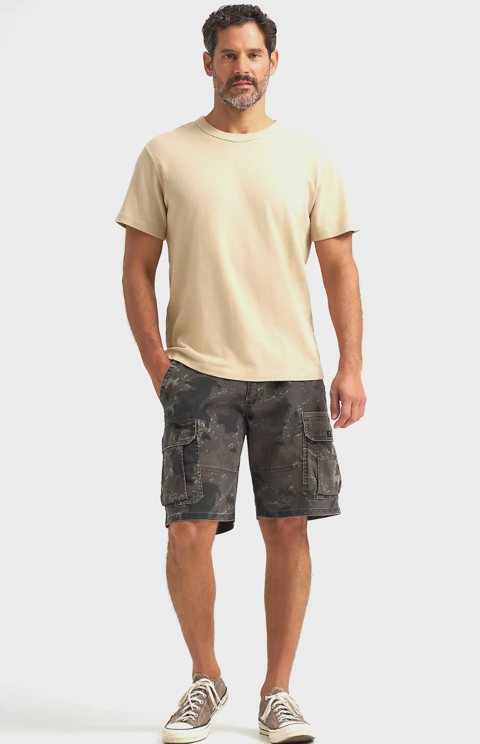 Men’s Wrangler Relaxed Fit 10 in. Cargo Shorts w/ Stretch Olive Camo CHOOSE SIZE