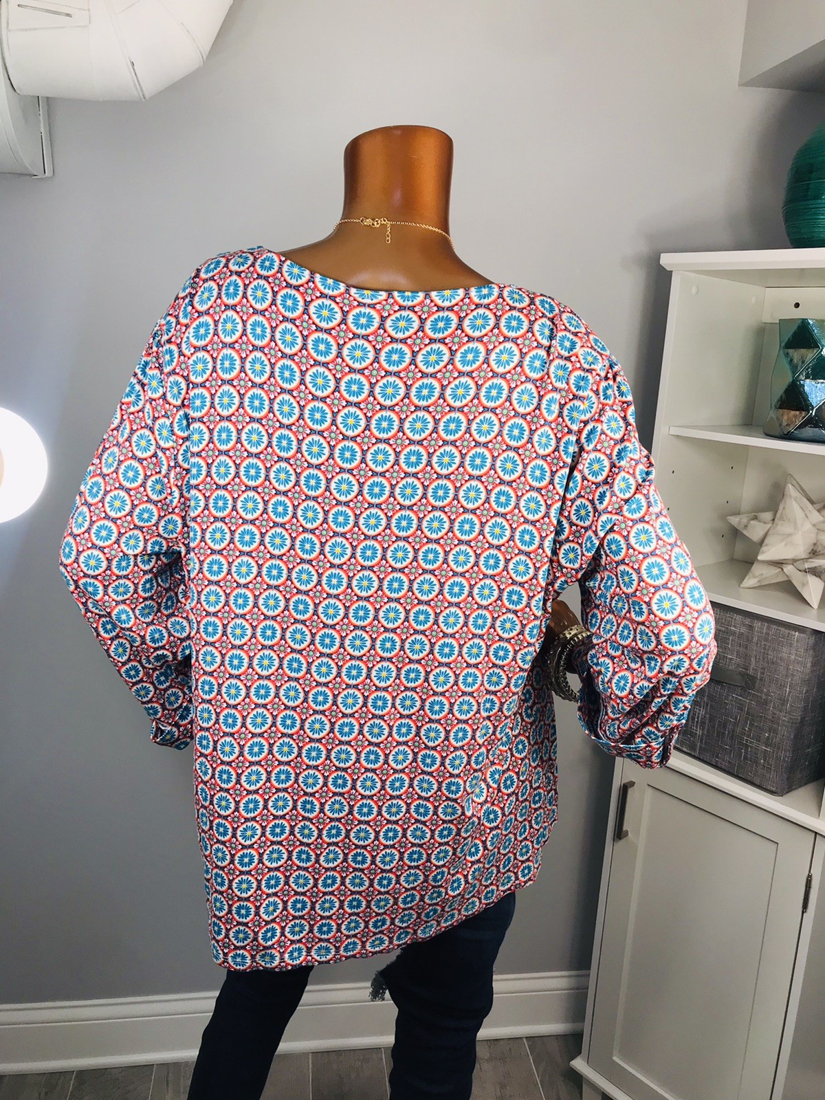 Ruby Rd. 1X Plus Top NWT $58 Stretch Low Cut Floral Geometric Prints Blouse 3/4