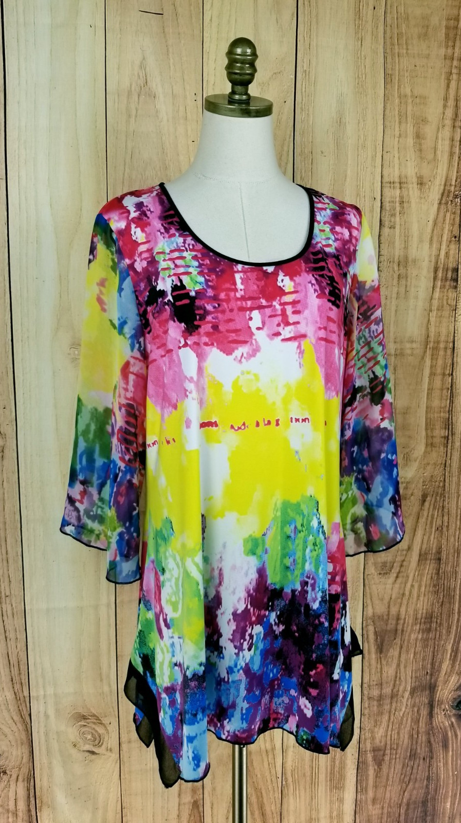 Peter Nygard Womans 1X Handkerchief Hem Tunic Top Scoop Neck 3/4 Sleeves