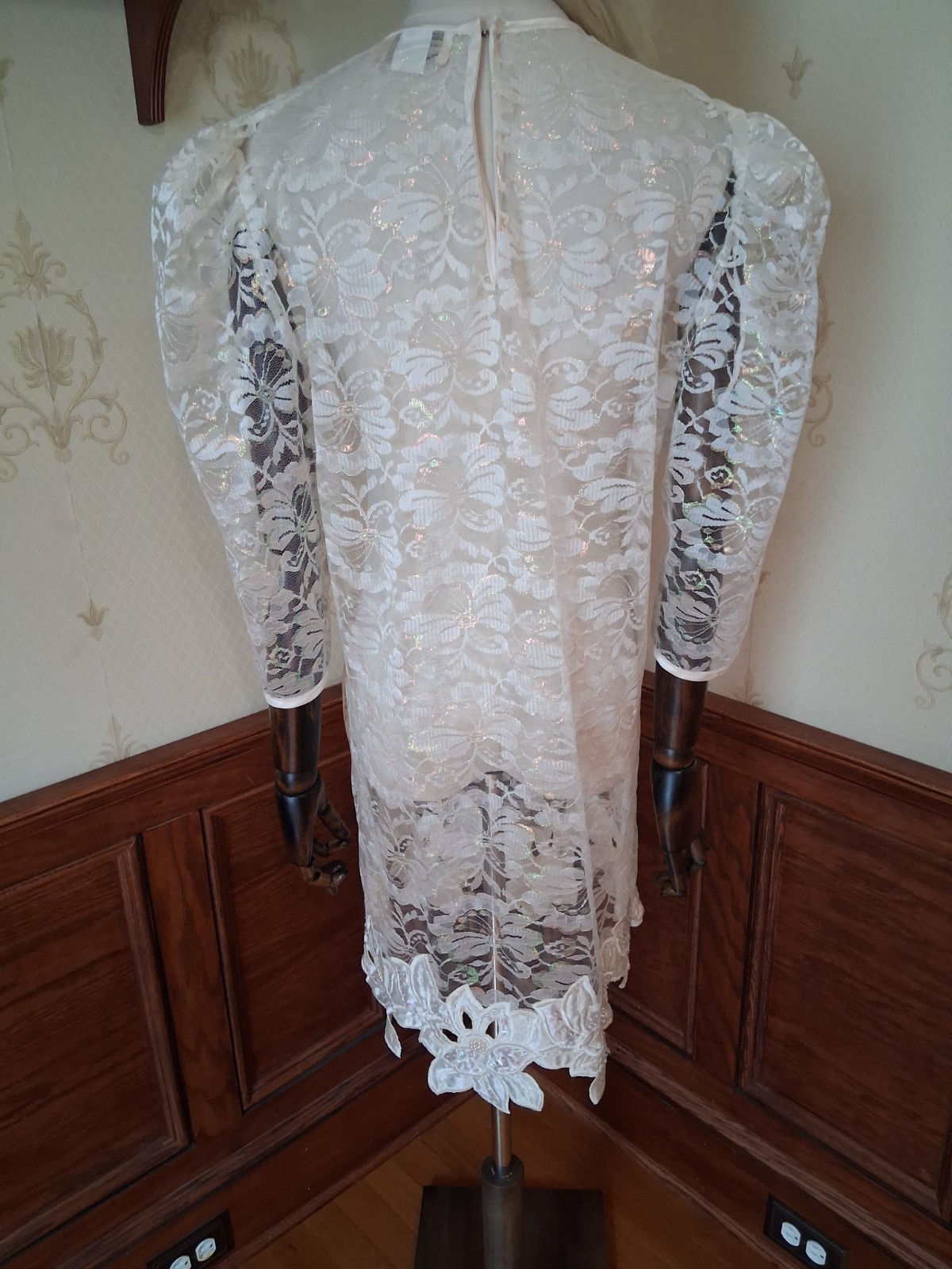 Vintage 1980s Desiree Ivory Sheer Iridescent Lace Romantic Coquette Mini-Dress
