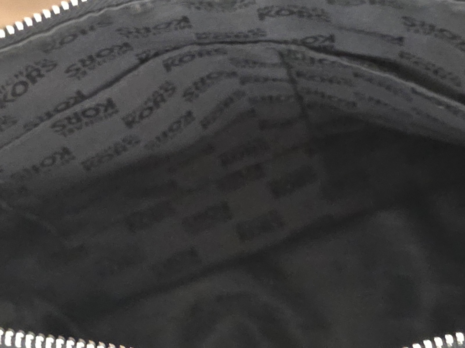 Michael Kors Jet Set Black Tote Bag Purse Tote Women’s Bag