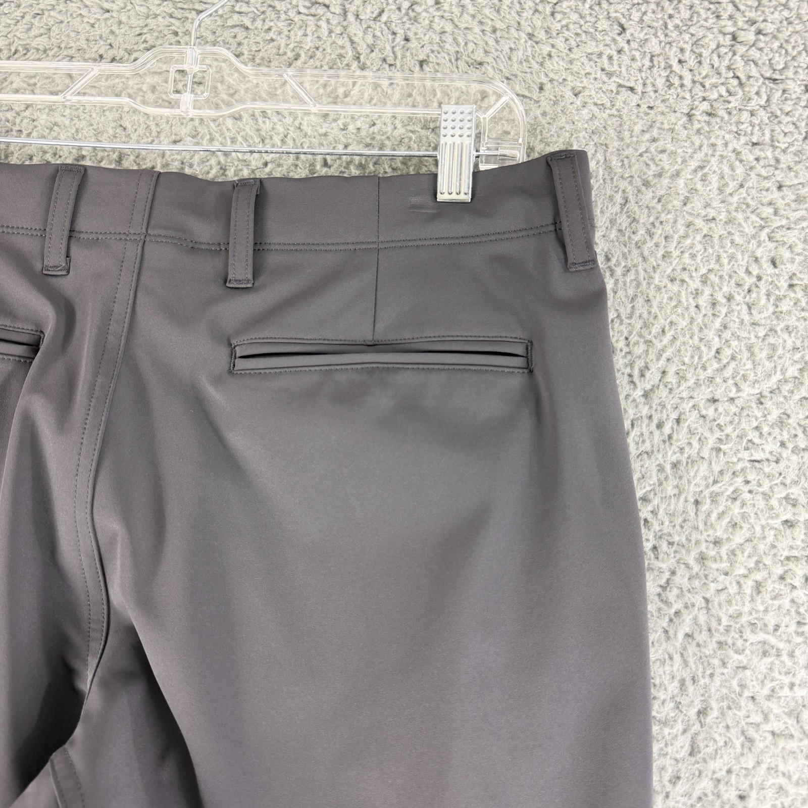 Cozy Earth Everywhere Chino Pants Mens Size 33×30 Gray Straight Leg Golf Casual