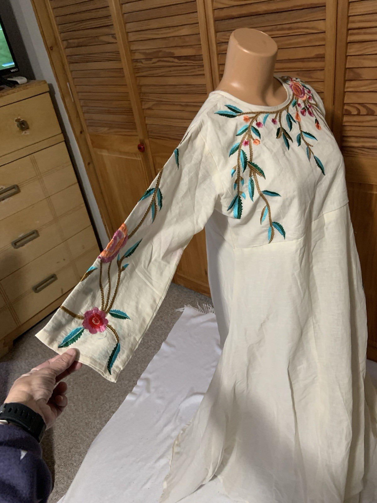 Floral Embroidered Kurti dress one size l/xl cotton handmade fully lined gown