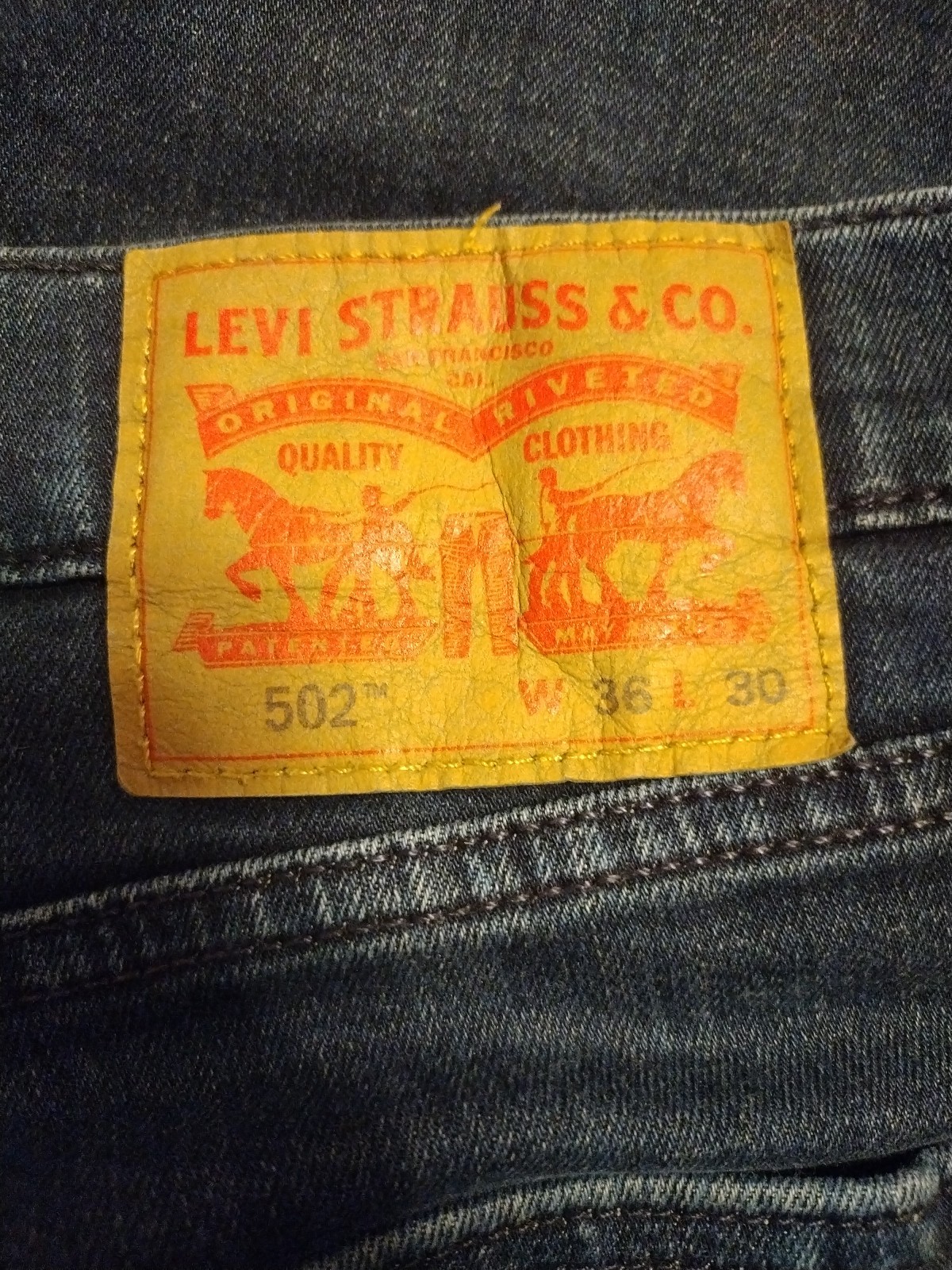 Levi’s Mens 502 All Seasons Tech Jeans Size 36×30 Dark Wash Blue Denim