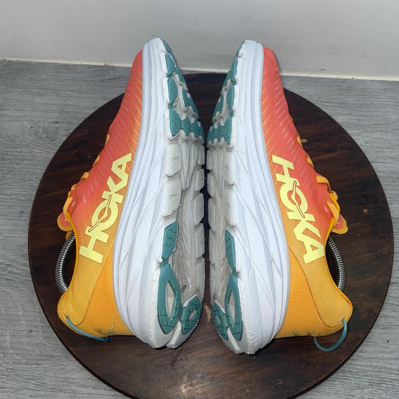 Hoka One One Rincon 3 Camellia Radiant Yellow Orange Shoes Sneakers Women’s 9.5B