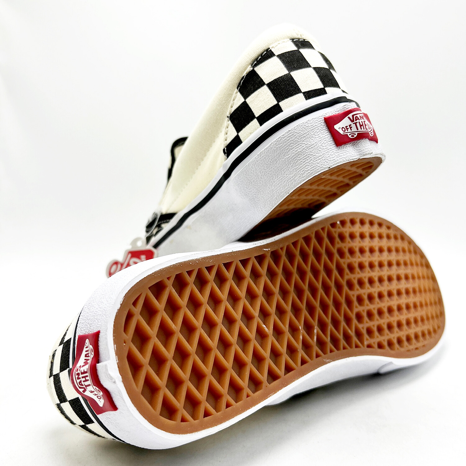 *NEW* Unisex VANS CHECKERBOARD SLIP-ON BLACK / OFF WHITE (VN000EYEBWW)