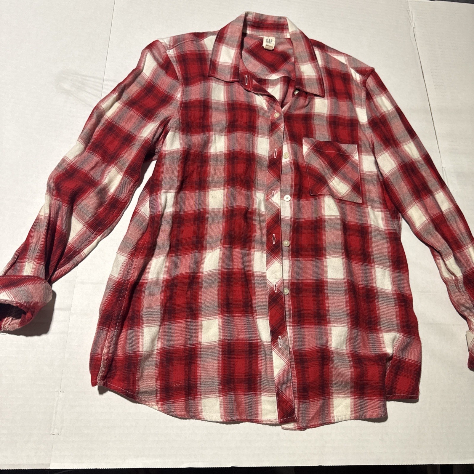 Gap Red White Plaid Flannel Button Down Shirt Womens Medium 100% Cotton Long Slv
