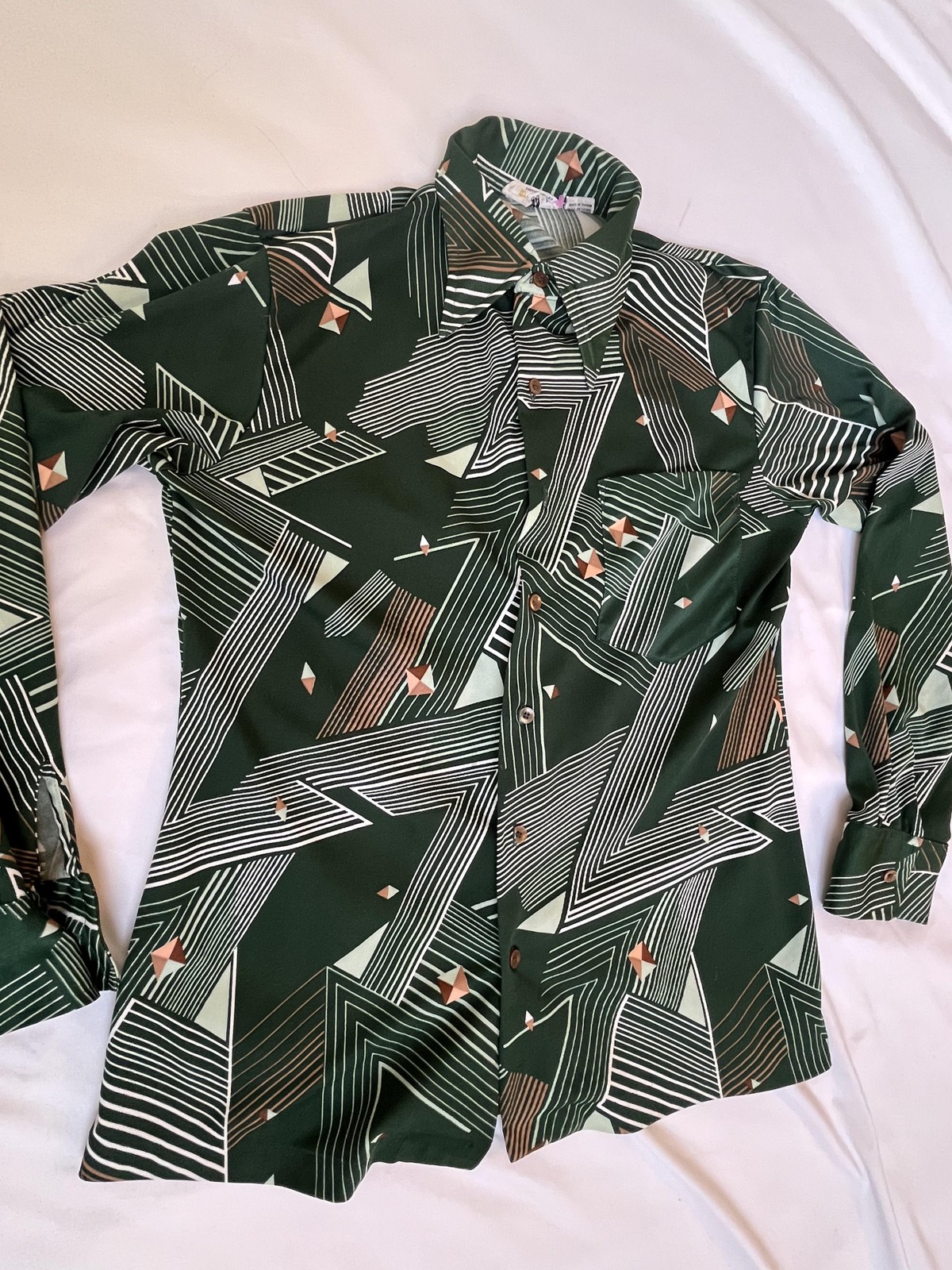 Vintage Disco Shirt M 70s Dagger Collar Long Sleeve Green Geometric Polyester