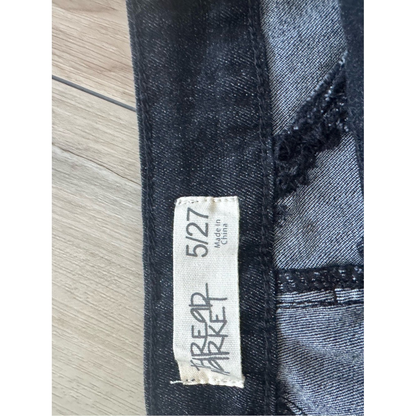 Thread Market Star Pattern Wide Leg Jeans Size 5 / 27 Bell bottom Western