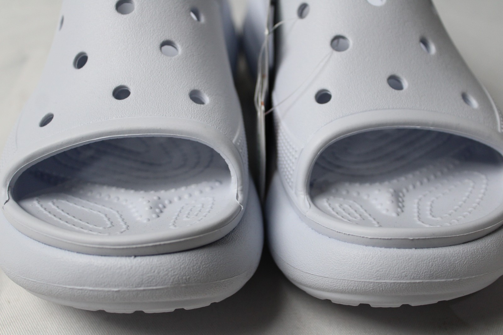 Crocs Unisex Adult Lightweight Platform Crush Slides CL8 Dreamscape Size W8/M6