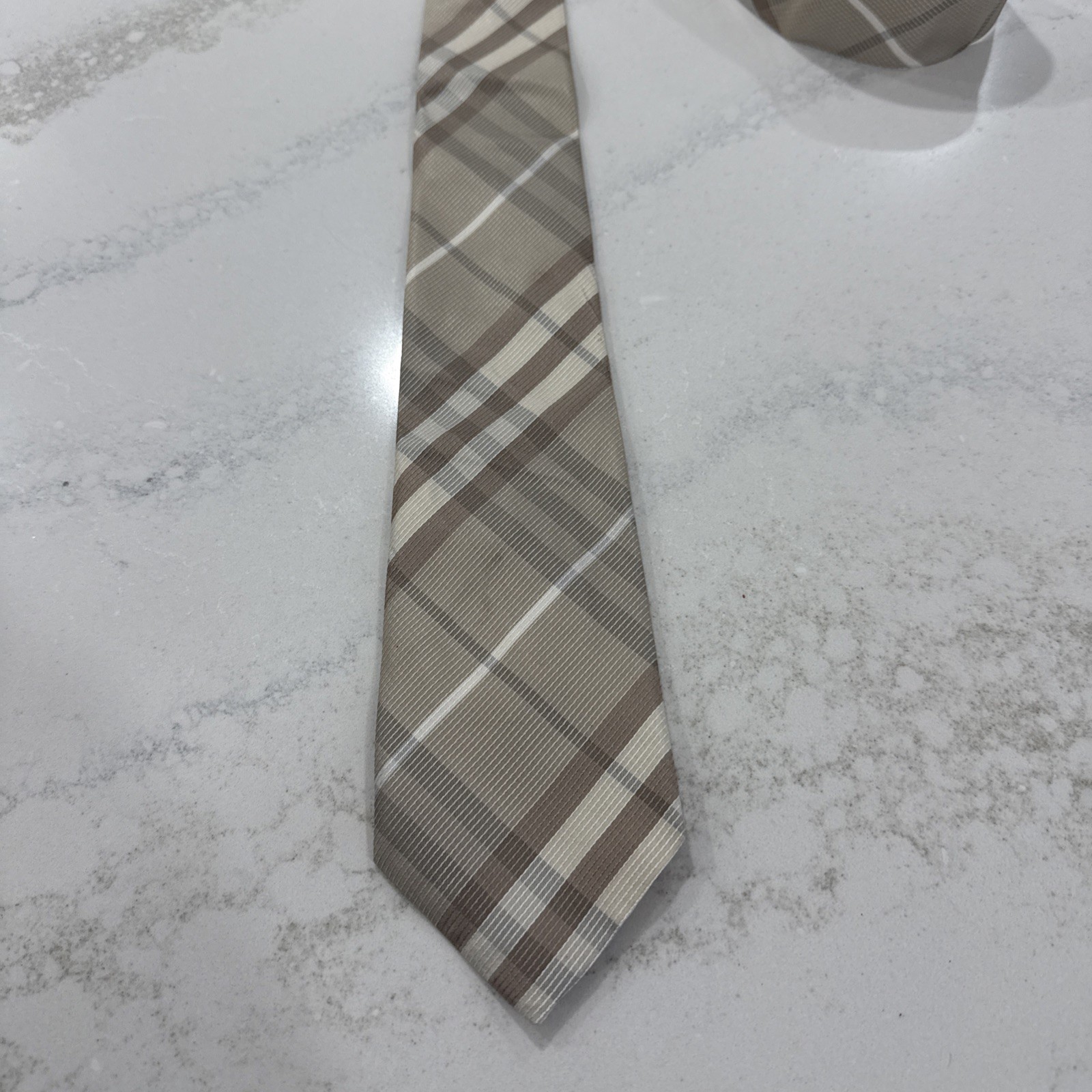 Burberry Tie Check Beige White Tartan Plaid Classic Vintage London