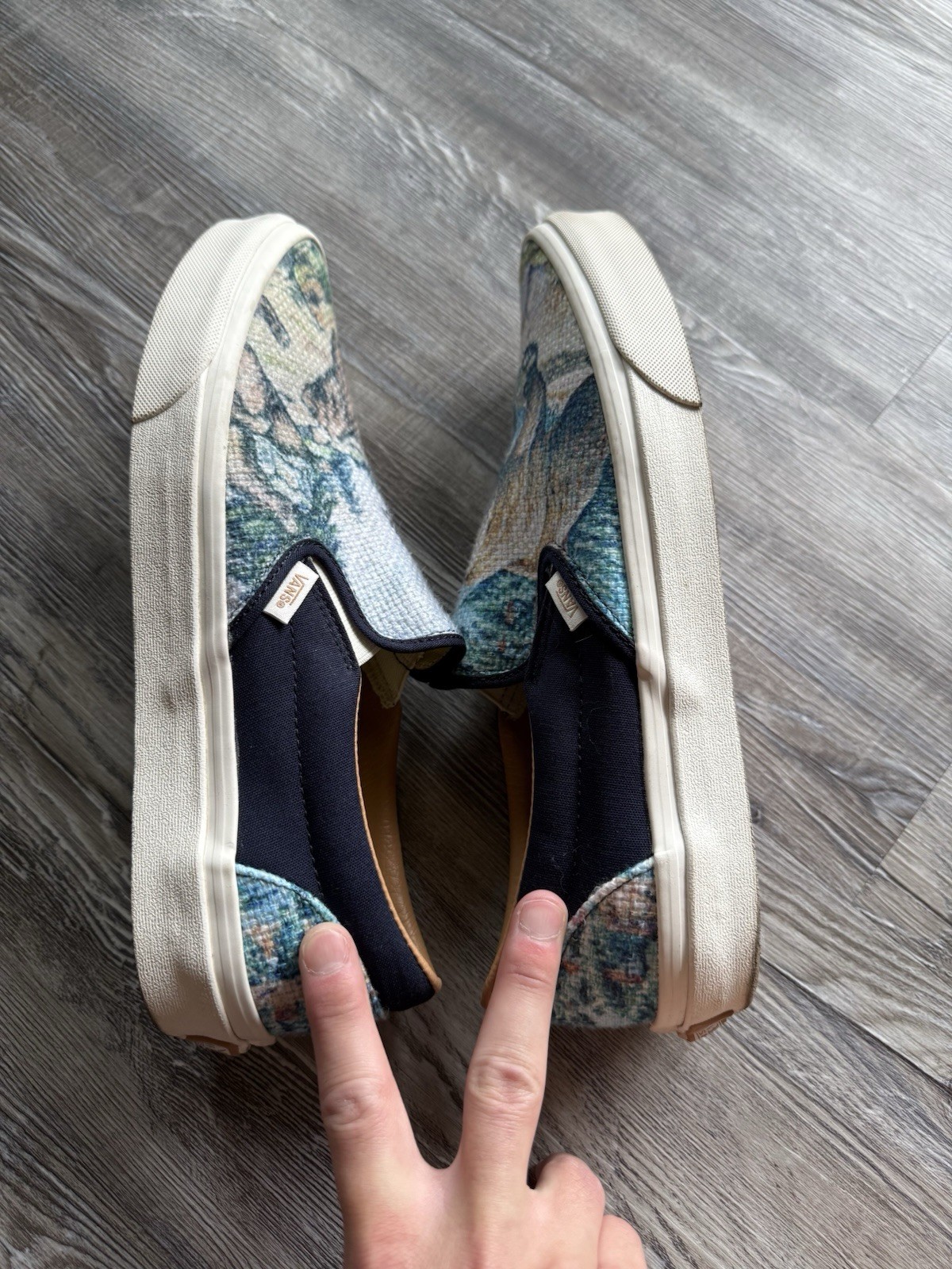 Vans Bear Forest Tapestry Slip On Shoes Mens Size 11.5 Skater Nature Sneakers