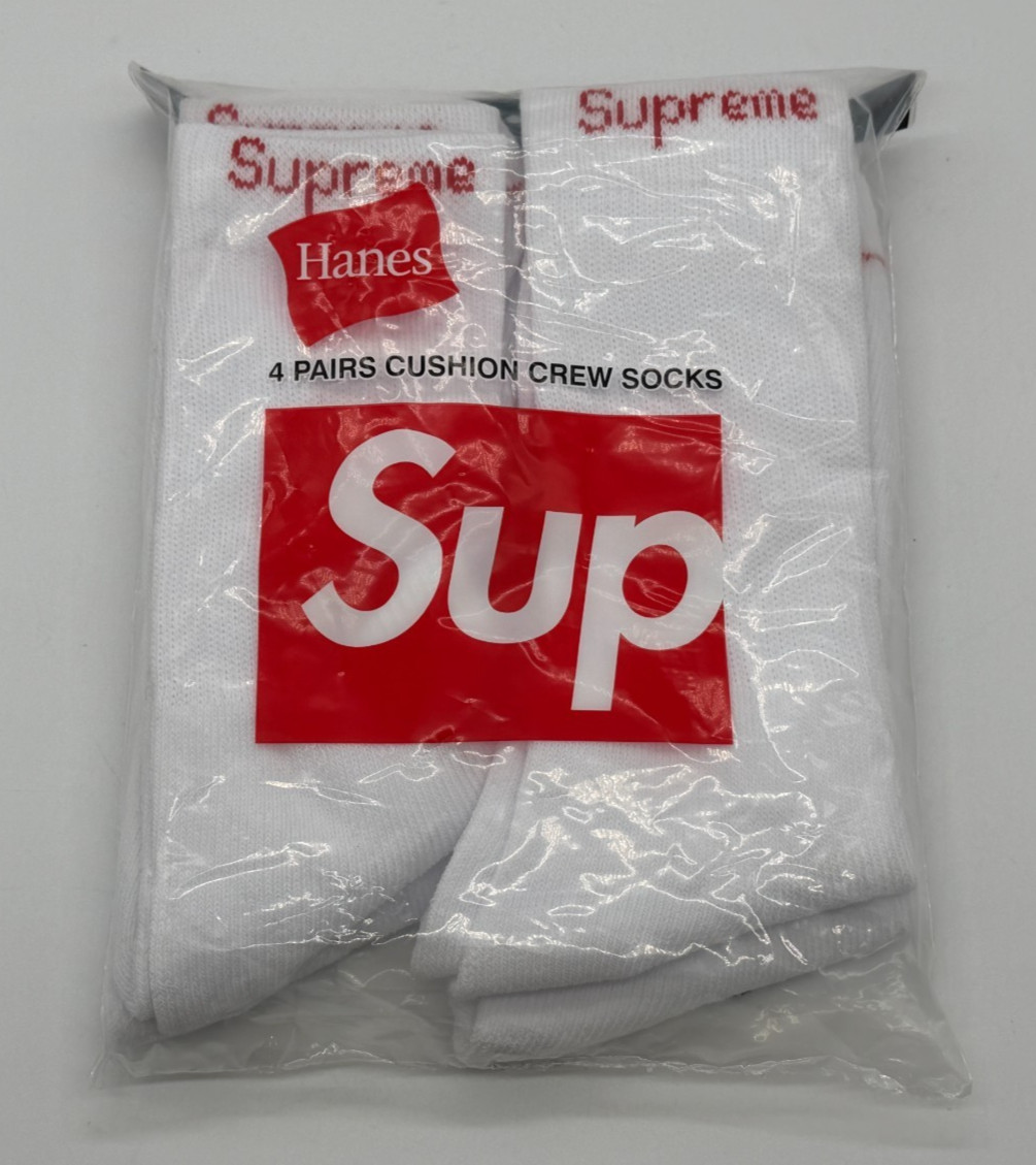 NEW Supreme Hanes Crew Socks White 4 Pack Shoe Size 6-12