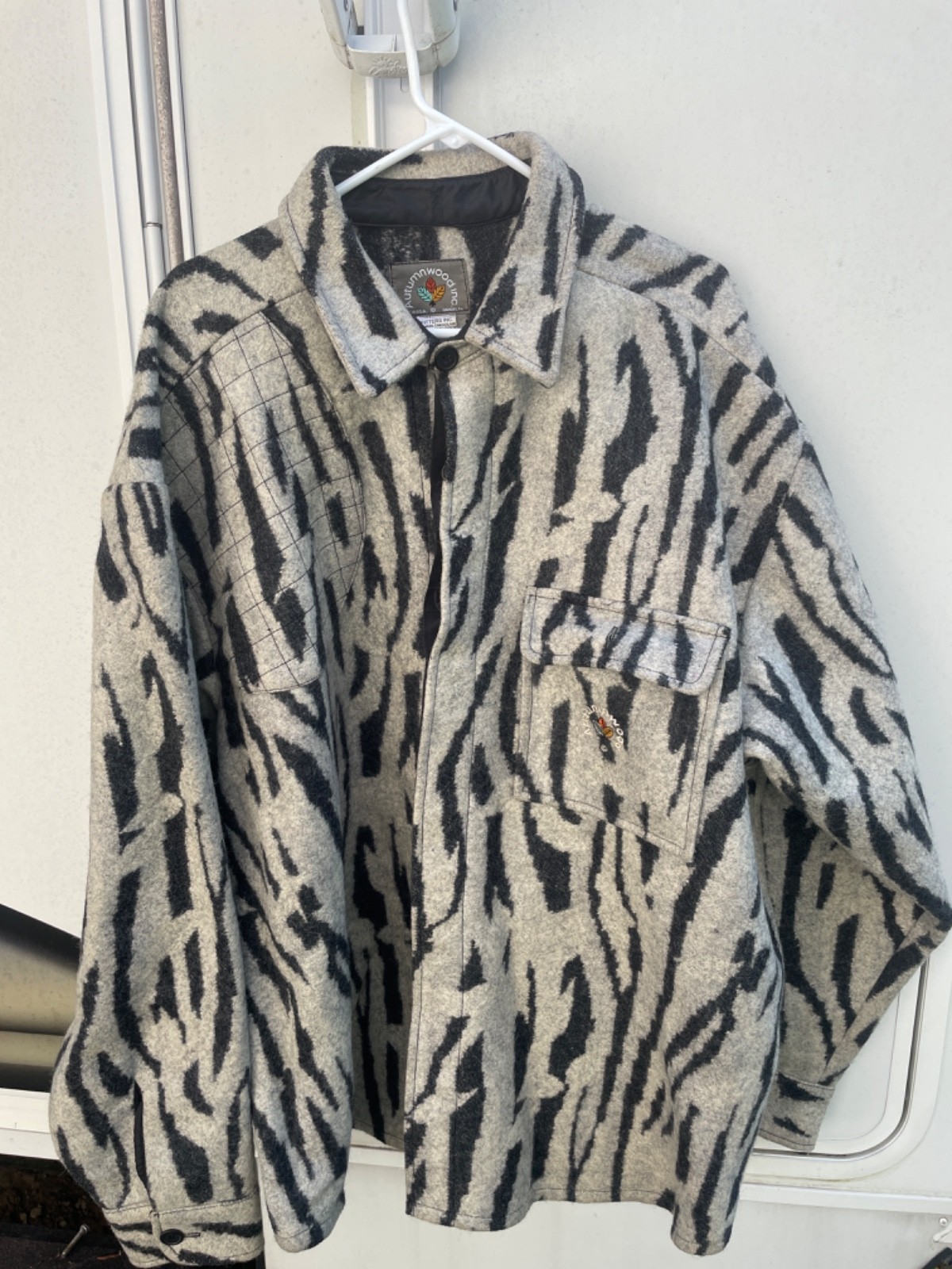 Vintage Autumnwood Inc Zebra print shirt