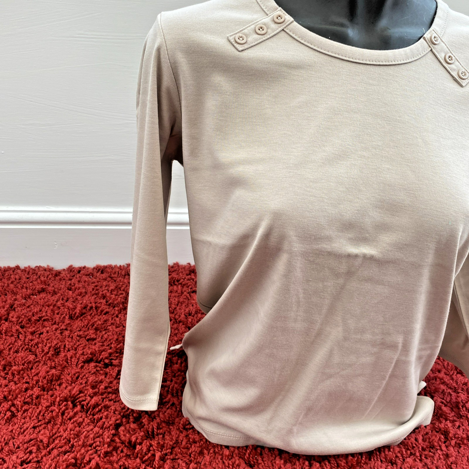 Emreco Ladies Size 12 Cappuccino Colour 3Qtr Sleeve Top, Machine washable BNWT