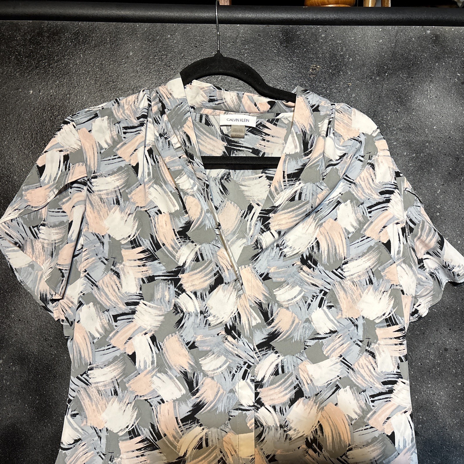 Calvin Klein Top Womens Size L Abstract Short Sleeve Blouse Top Casual Summer