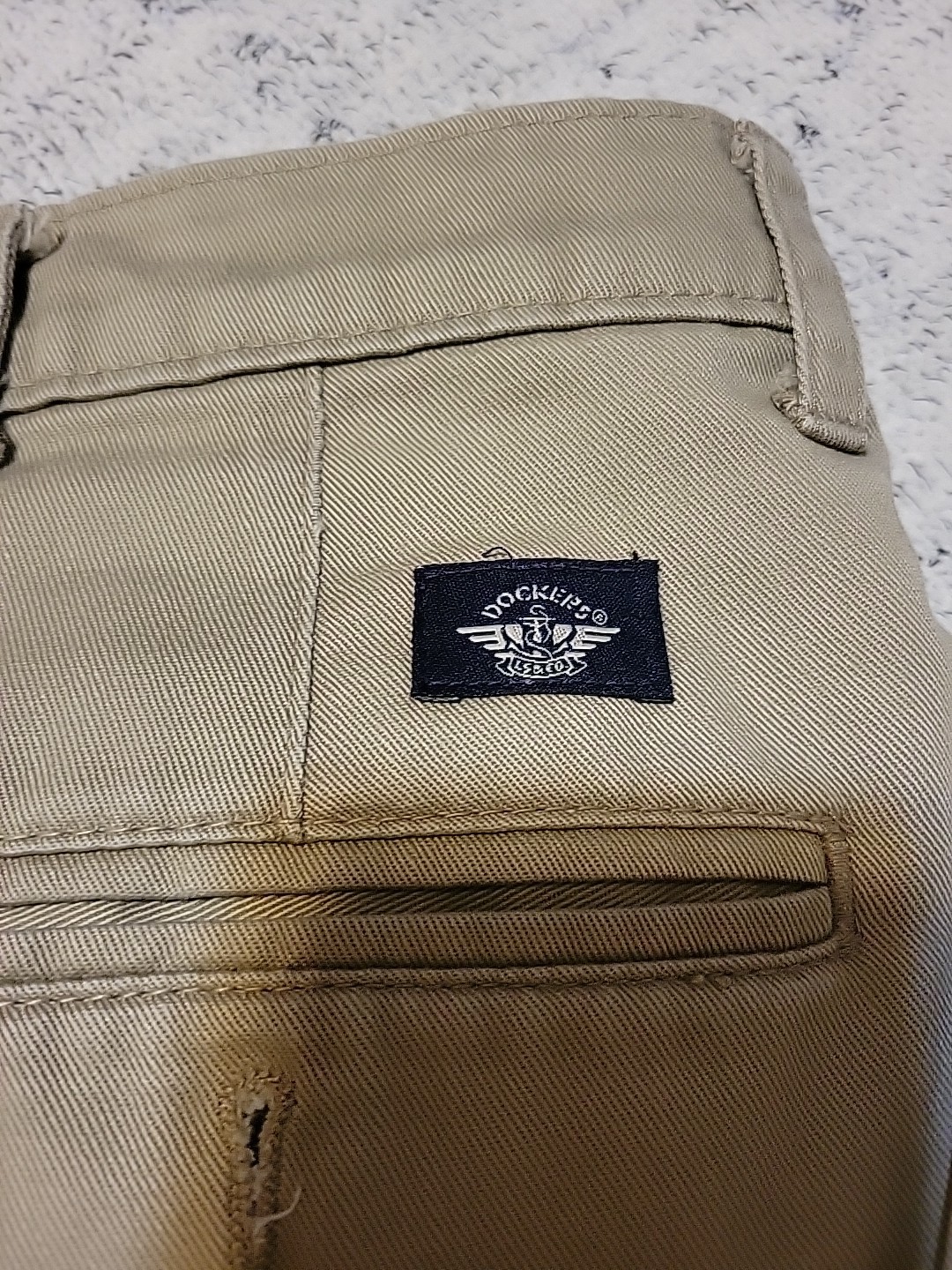 Levi Dockers Pleated 48×28