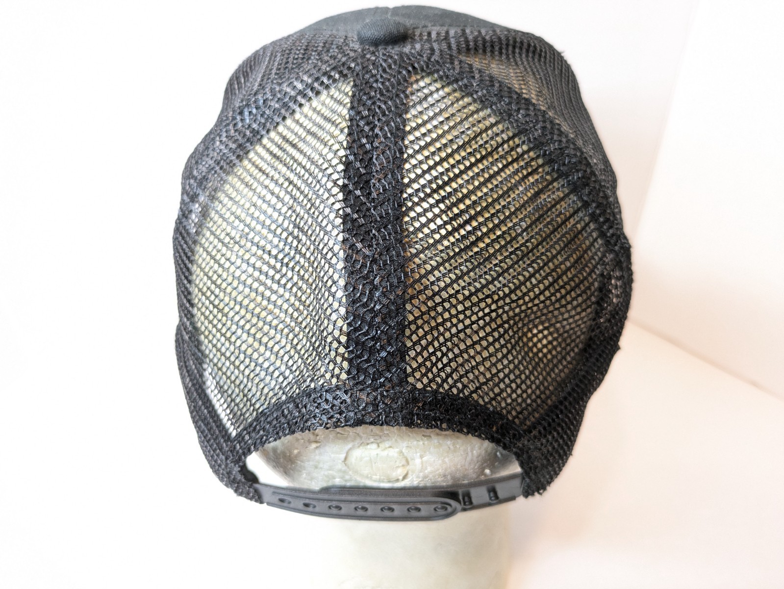 Legacy Lo Pro Snapback Live your Hat Mens One Size Bee Logo Trucker
