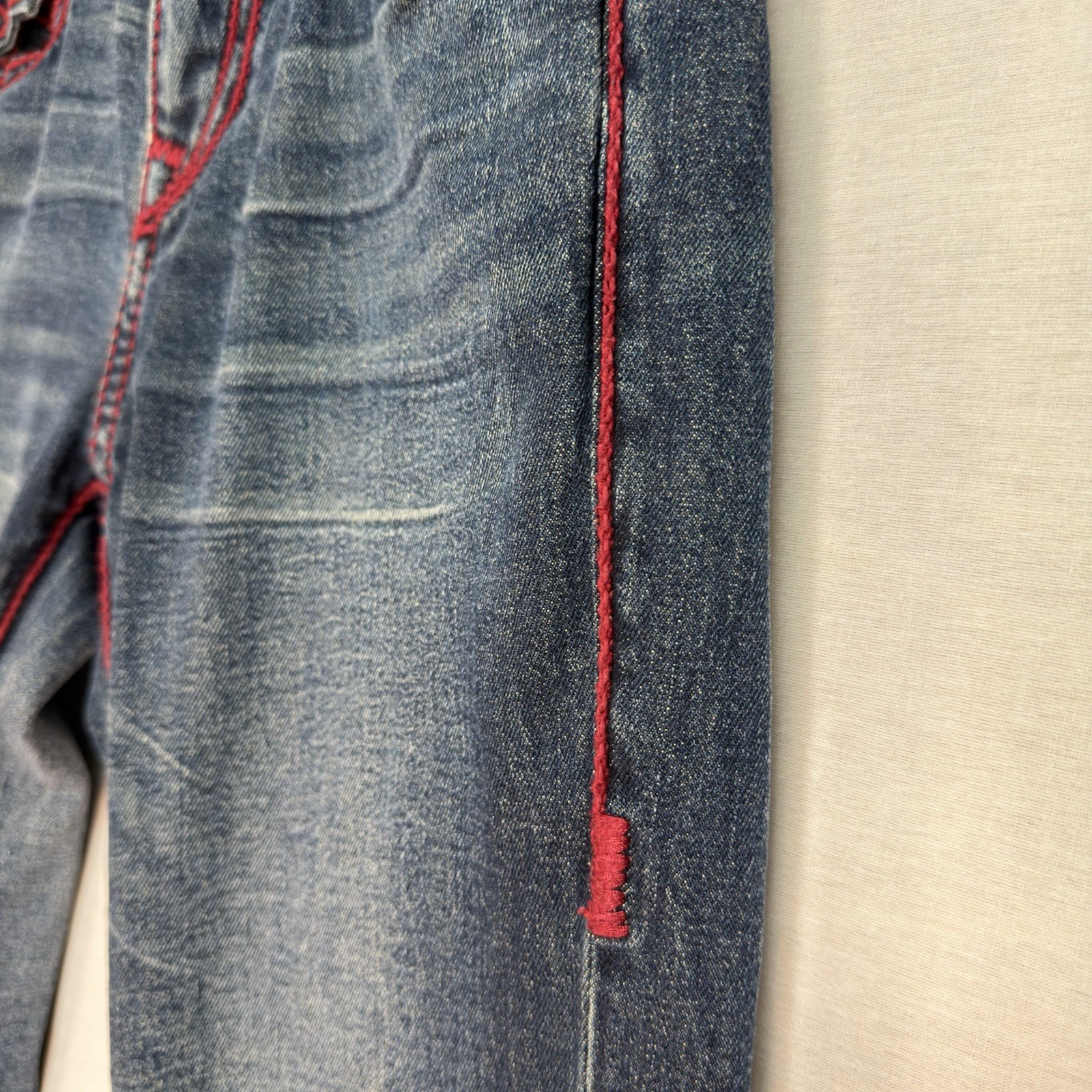 True Religion Men’s Ricky Relaxed Straight Jeans Red Rope Stiching
