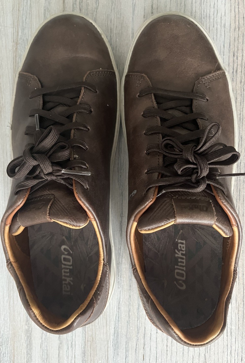 OluKai Lae’ahi Li ‘Ili Shoes Men’s Size 10 Brown Leather Casual Sneakers