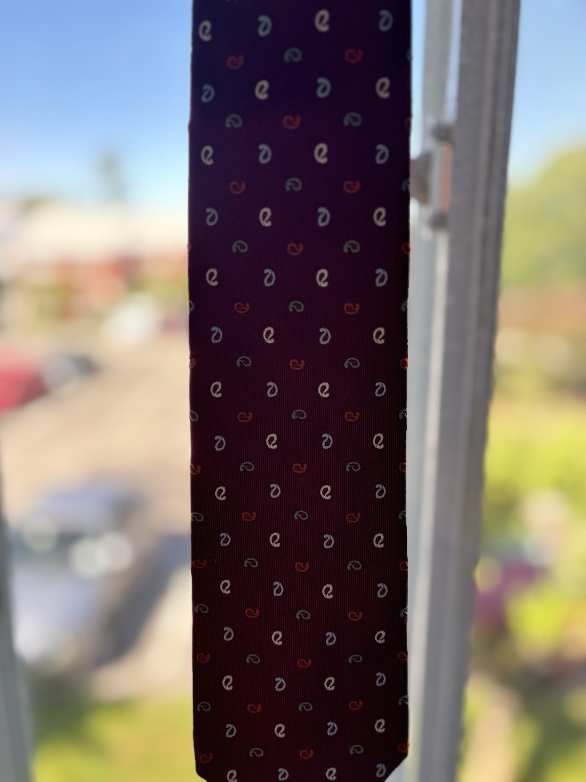 Brooks Brothers Men’s Silk Tie Red Paisley Necktie Classic Dress Tie