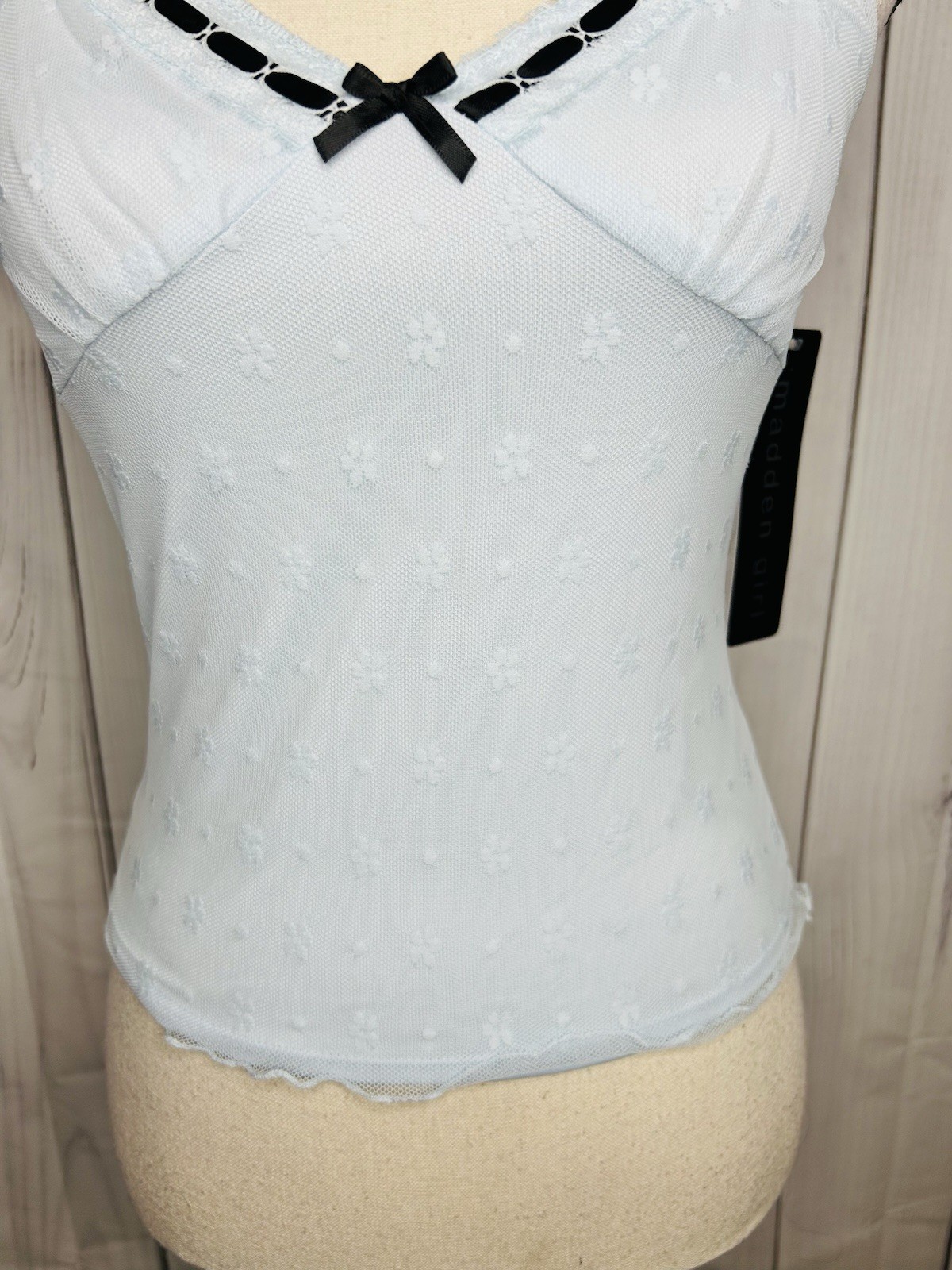 NWT Madden Girl Light Blue Floral Lace Mesh Overlay Cami Top Bow Trim Sz M