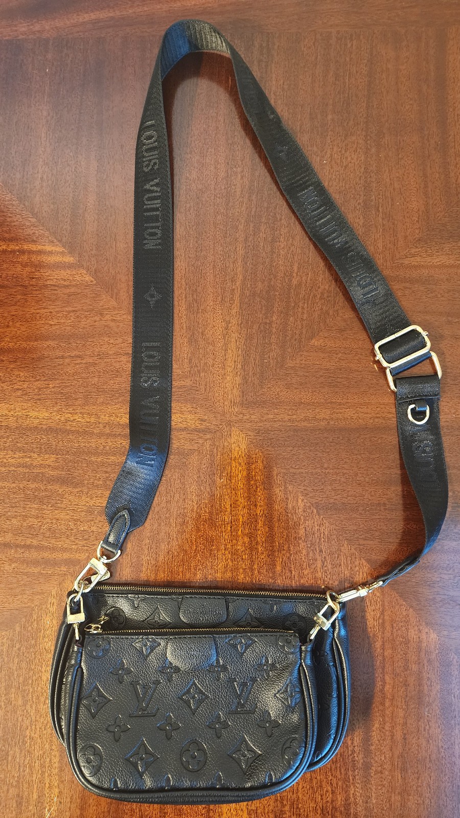 Louis Vuitton Multi Pochette Shoulder Bag Black Leather