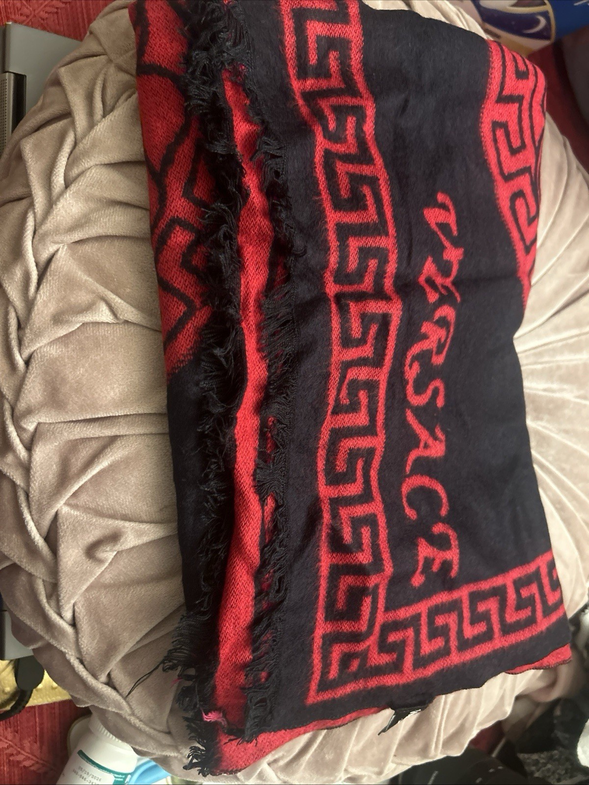 •Versace Wool Cashmere Knit Reversible Black Red Medusa Scarf 11”x68”