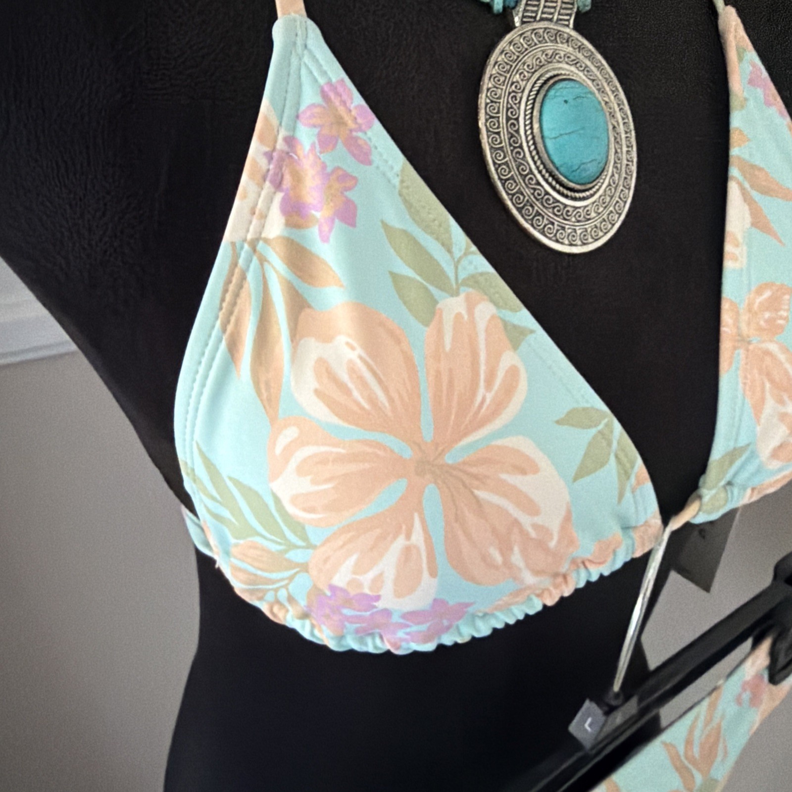 NWT Billabong Beach Babe Triangle Top Bikini Set Moderate Tropical Aqua $99 L