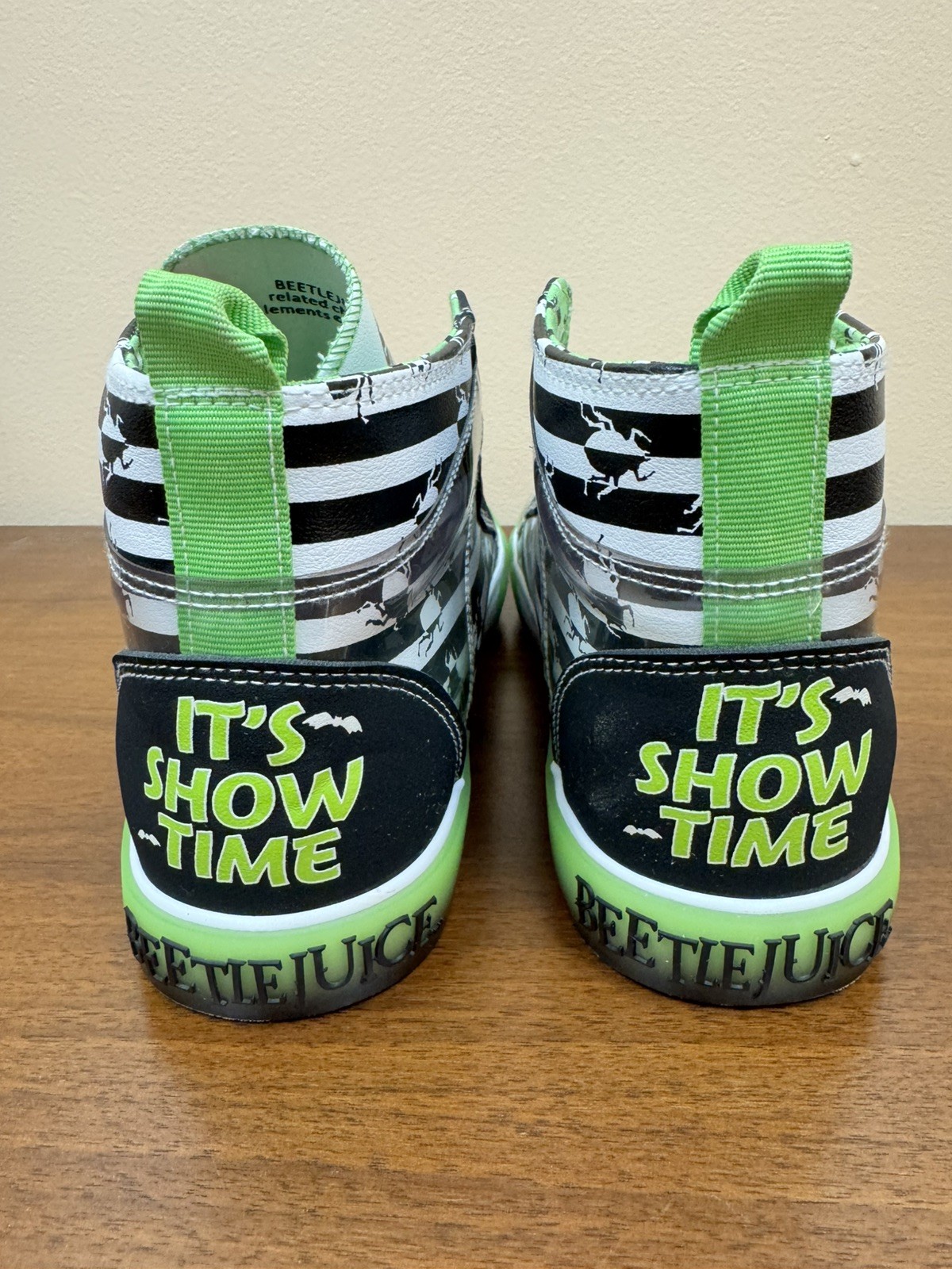 Beetlejuice Shoes Sneakers Women’s Size 9 Ground Up It’s Show Time