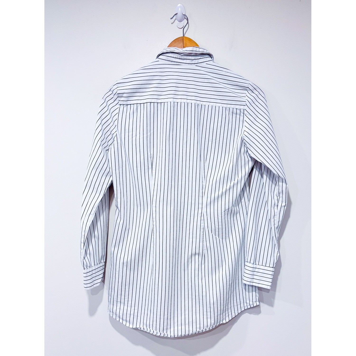 DYNAMITE White striped shirt | Minimalist Office Casual | Small
