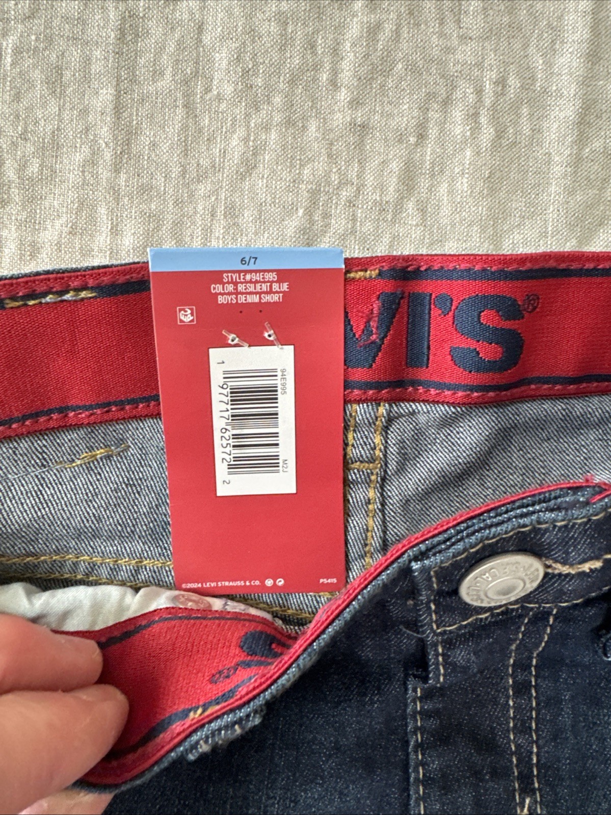 Levi’s Boys 511 Stretch Soft Flexible 5 Pocket Denim Slim Fit Short Size 6/7 NWT