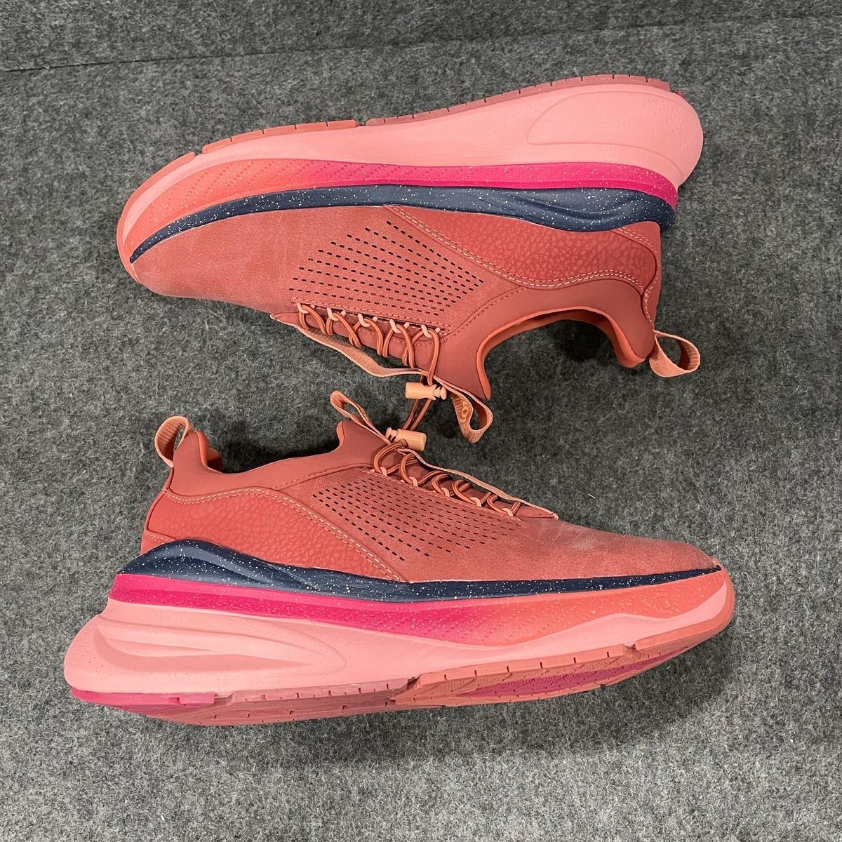 CLOVE Supercush Forte Sneaker Unisex Size US W8/M6 Terra Cotta/Navy