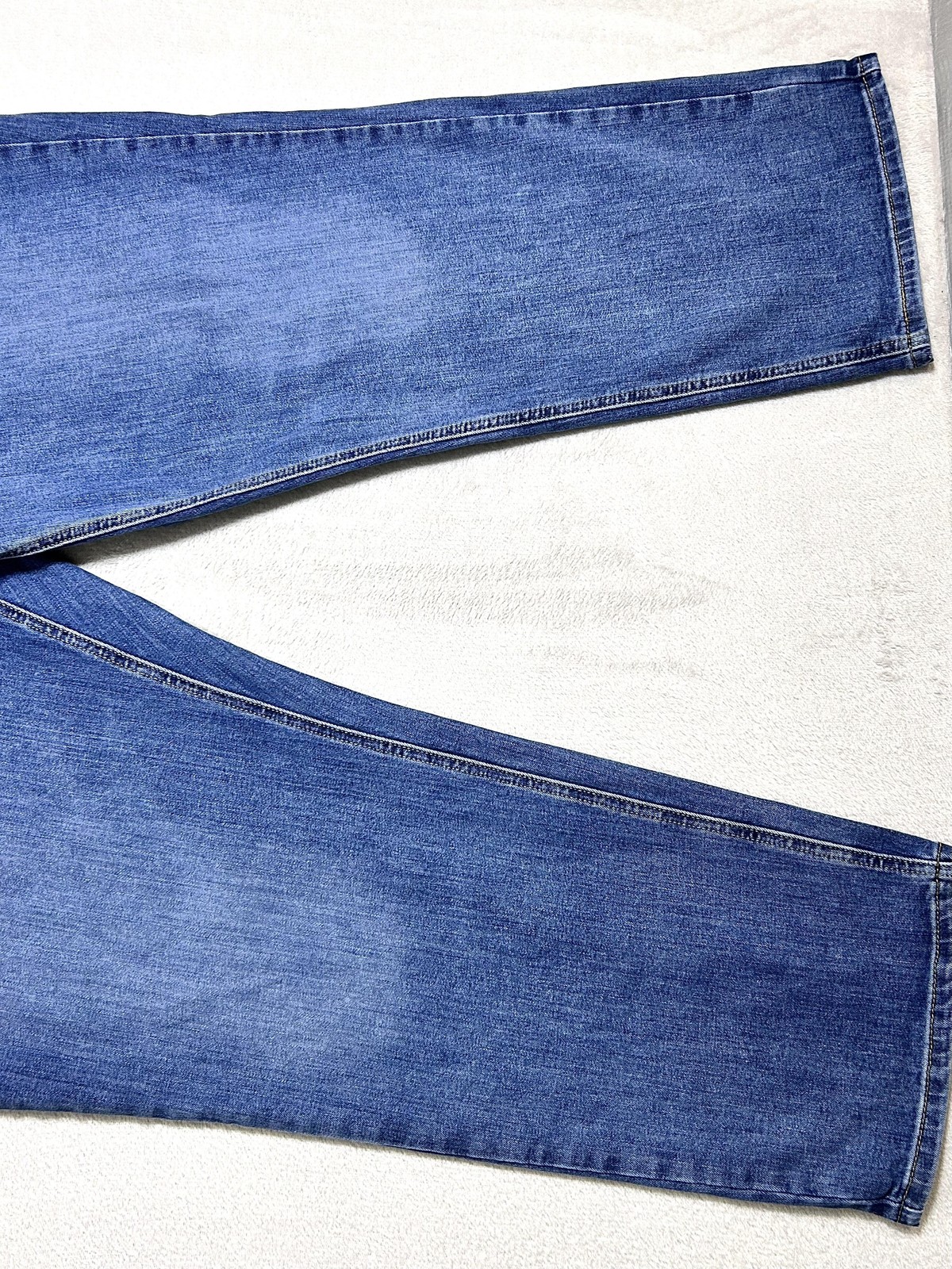 Levi’s 541 Athletic Taper Fit Jeans Men’s 52×30 All Seasons Tech Stretch Denim