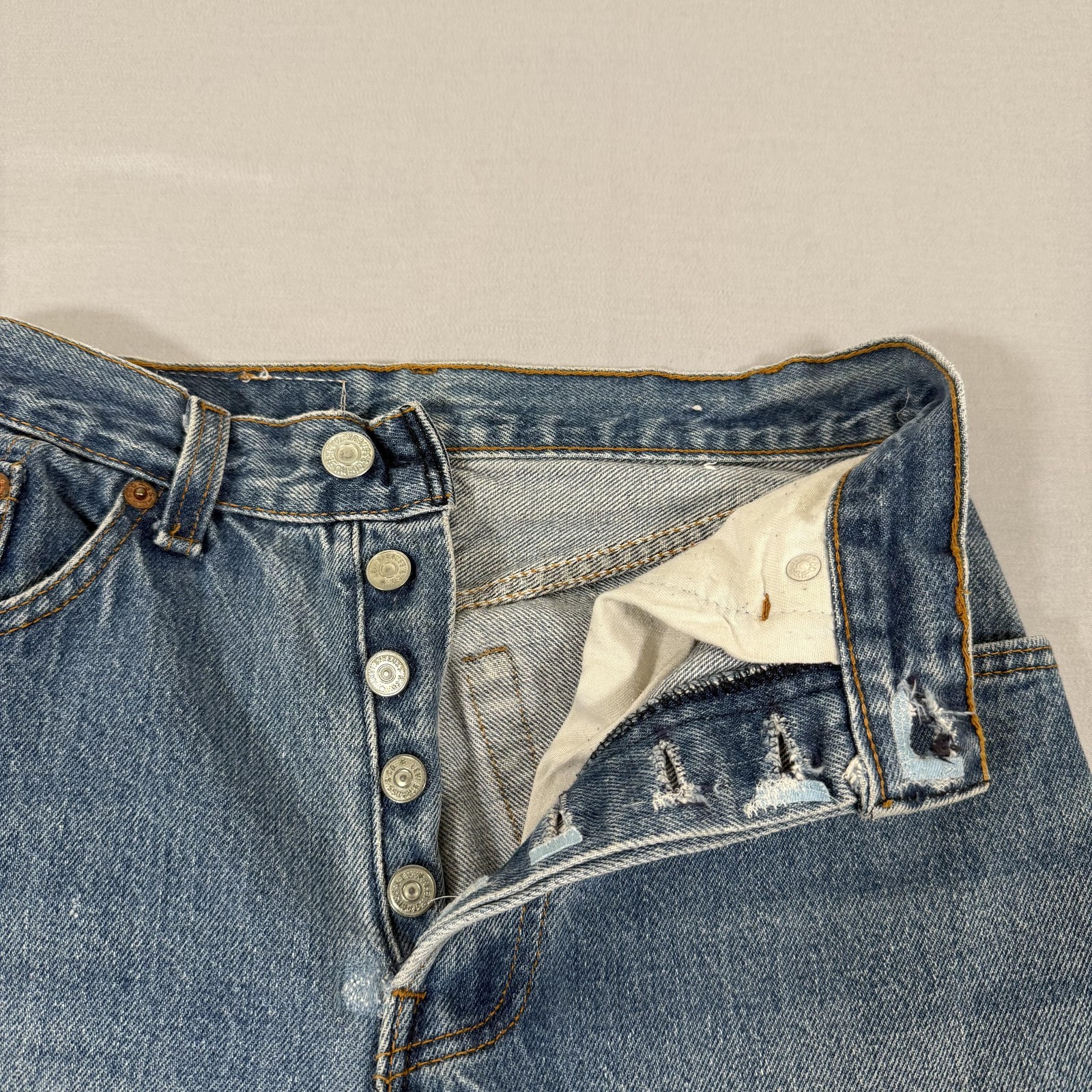 Vintage Levis Jeans Womens 24×30 Blue 501 Straight Fit Denim Pants 80s 90s USA