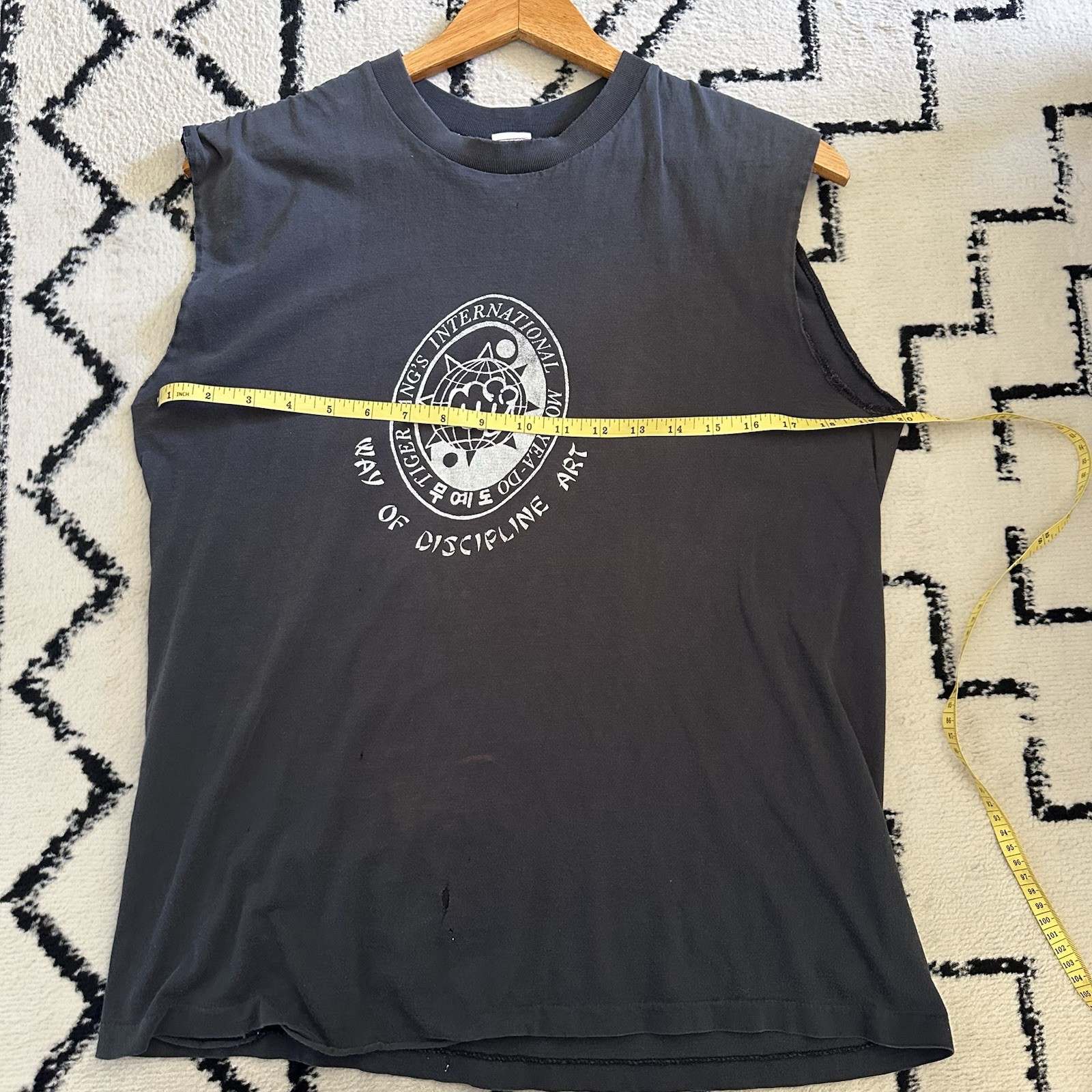 Vintage Tiger Yangs Moo Yea-Do Karate T Shirt Black Faded Size XL