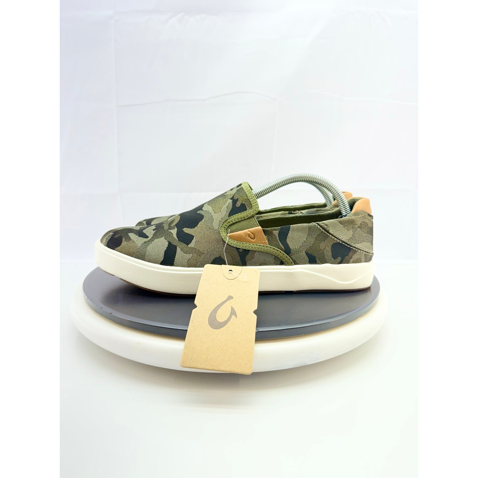 OLUKAI Lae’ahi Pa’i Mens Size 9 Slip On Camo Green Boat Shoes 10444-6ZKE