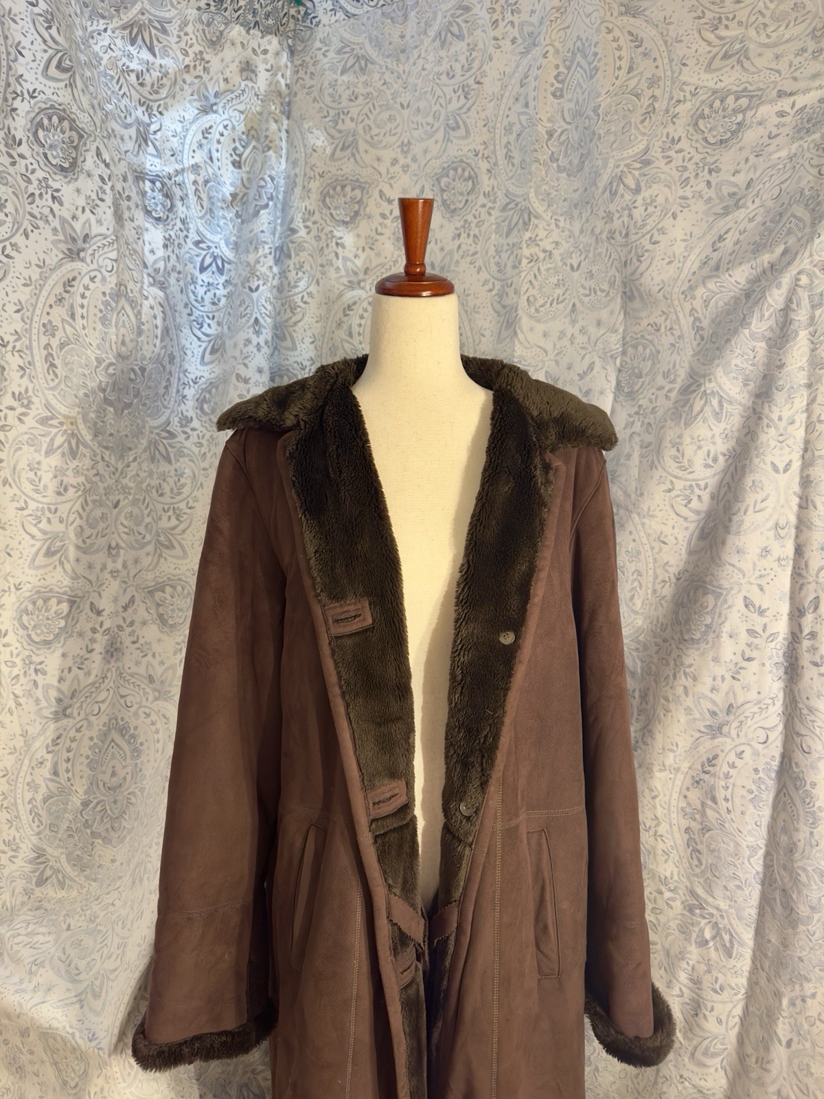 Vintage Chocolate Brown Faux Shearling Suede Maxi 70’s Style Coat Size XL