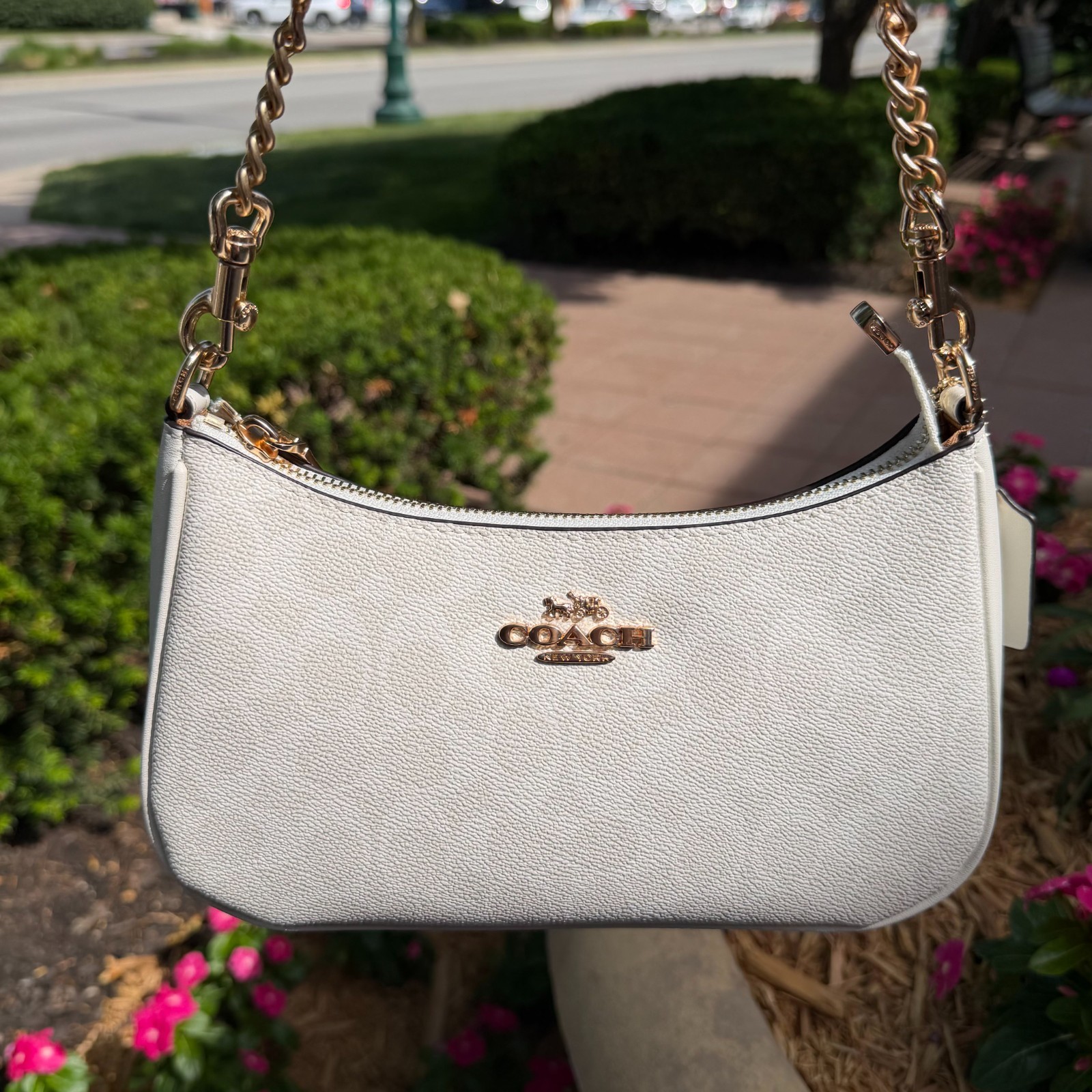 COACH Teri Shoulder Bag In Signature Canvas White/Chalk Women’s Purse
