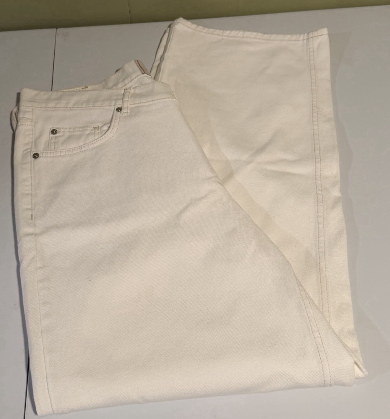 BDG Women’s White Solid Denim Wide-Leg Jeans Button Fly 5-Pocket Pockets