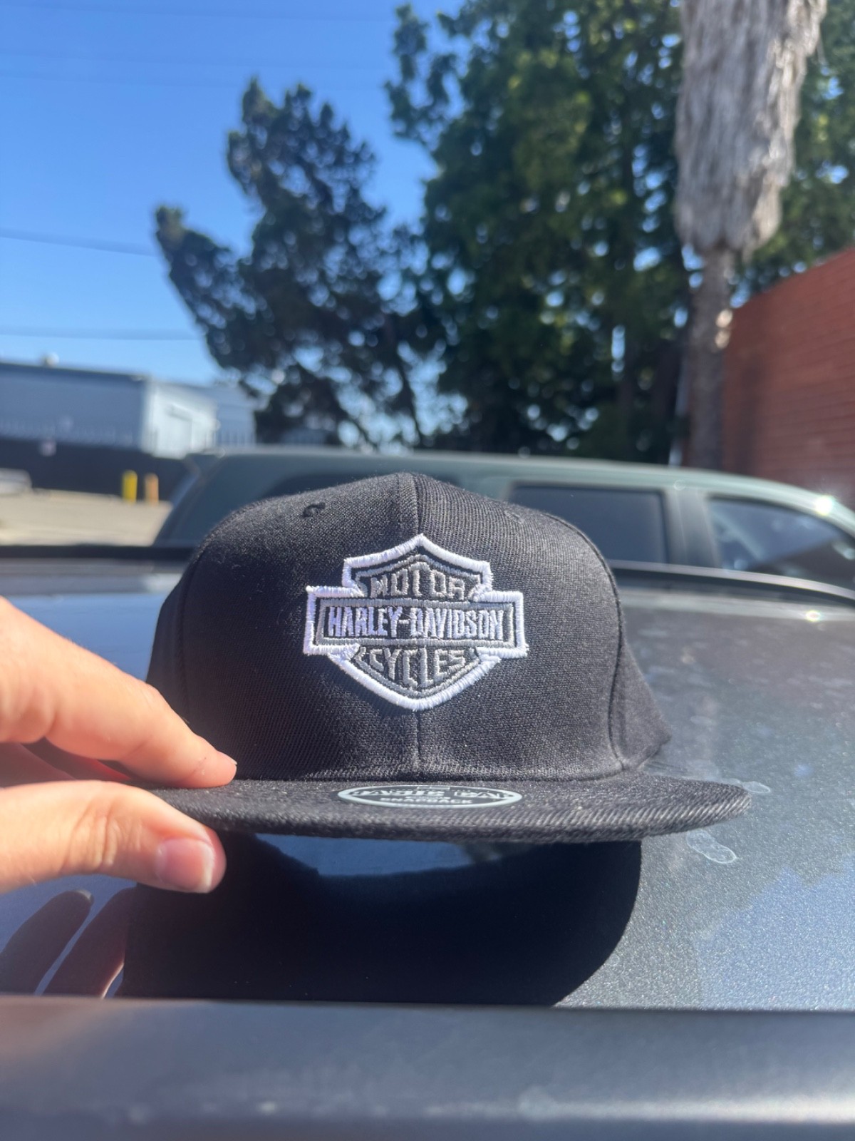 Harley-Davidson SnapBack embroidered logo *NWT* Best Seller – new color