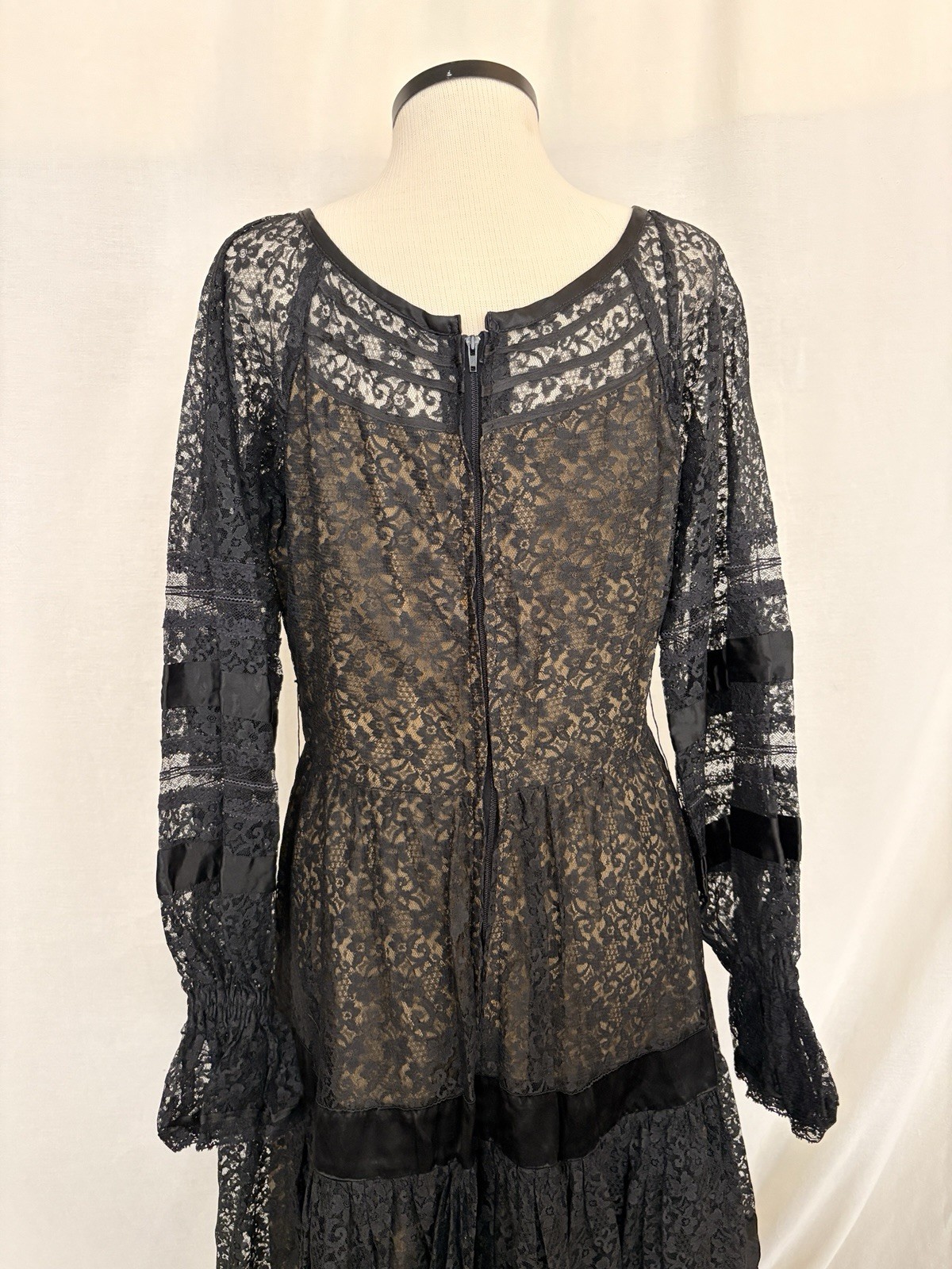 Vintage 70s Gothic Black Floral Lace Tiered Fully Lined Maxi Dress S