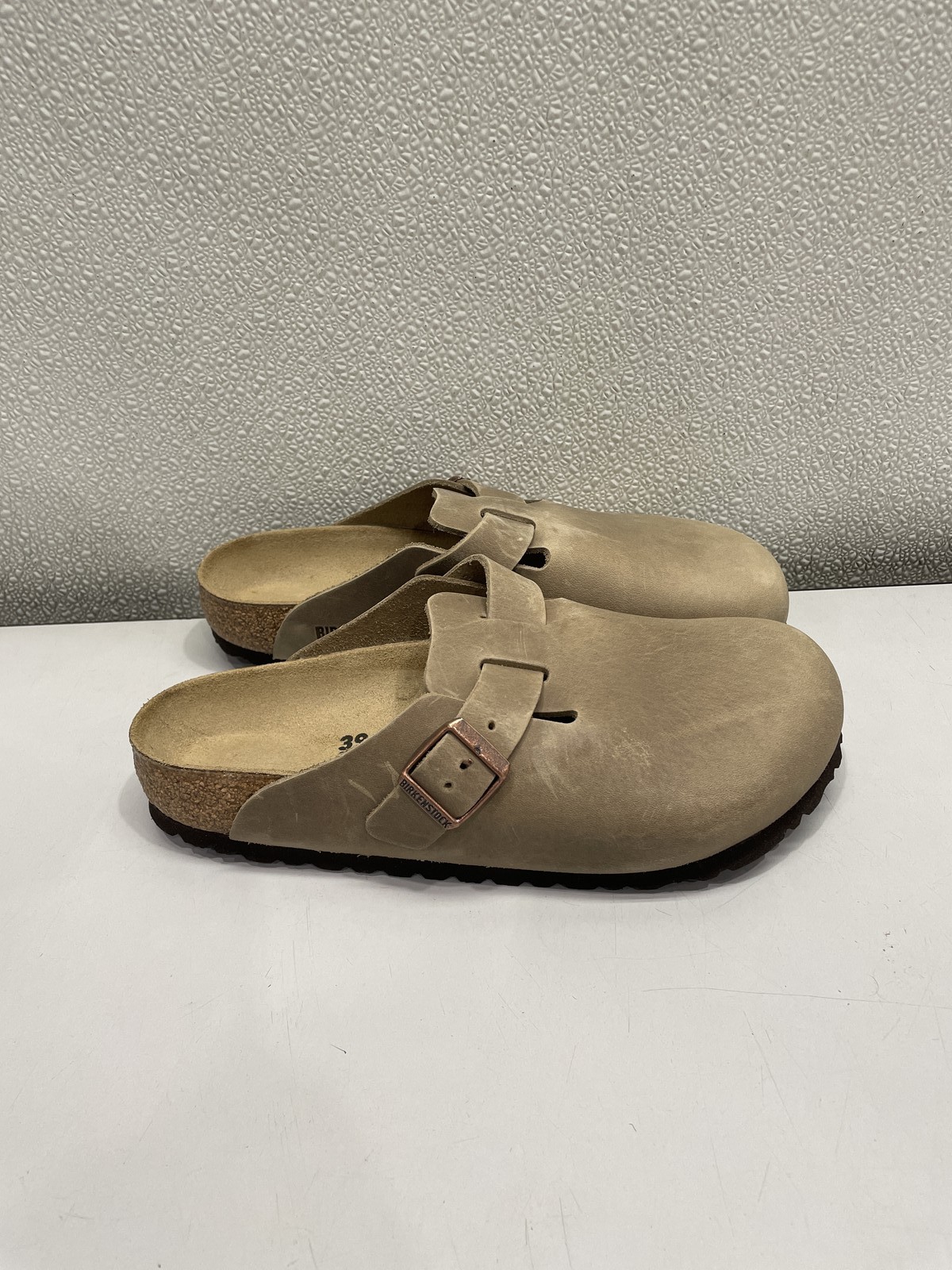 Birkenstock Boston Oiled Leather Clog Unisex W8, M6 In Tobacco Brown