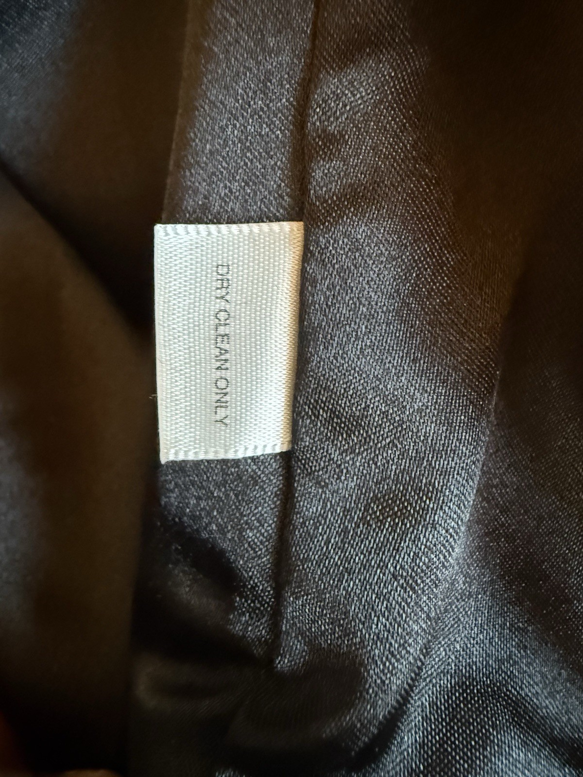 WHITE HOUSE BLACK MARKET ROSE BISQUE 48% Wool, 28% Angora Black Coat SZ S