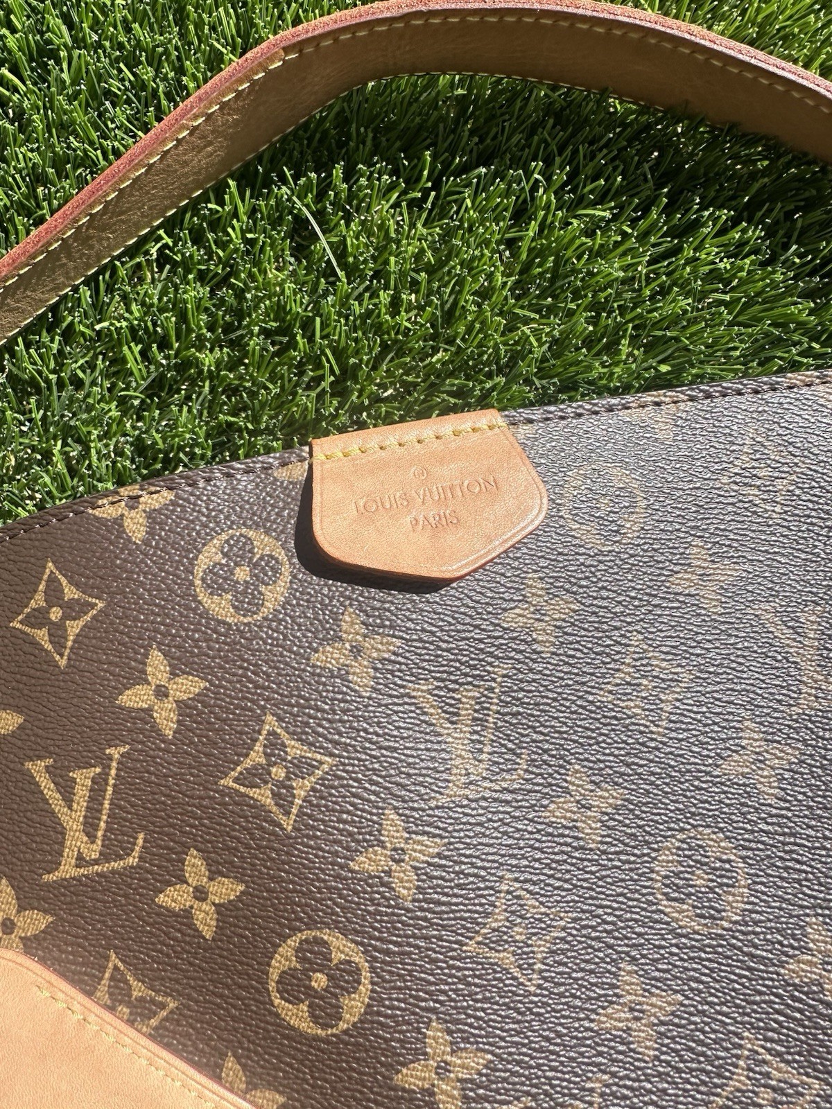 Louis Vuitton LV Monogram Graceful MM Shoulder Bag